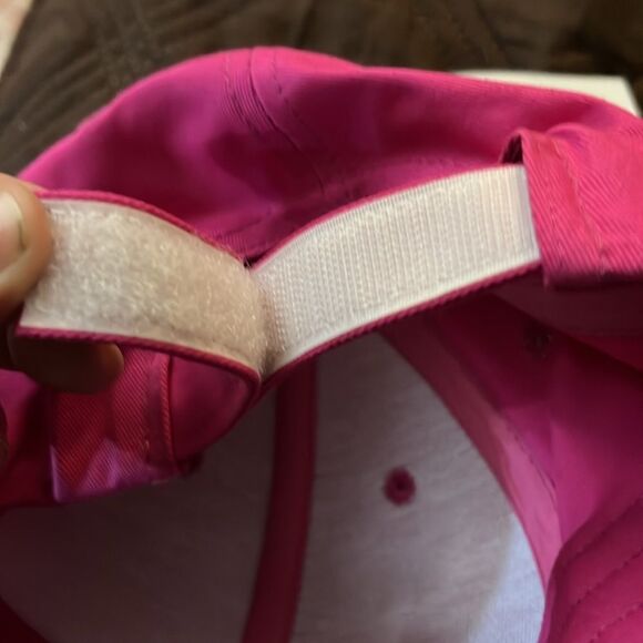 Dickies Woman’s Hot Pink Baseball Hat 100% cotton - Picture 5 of 7